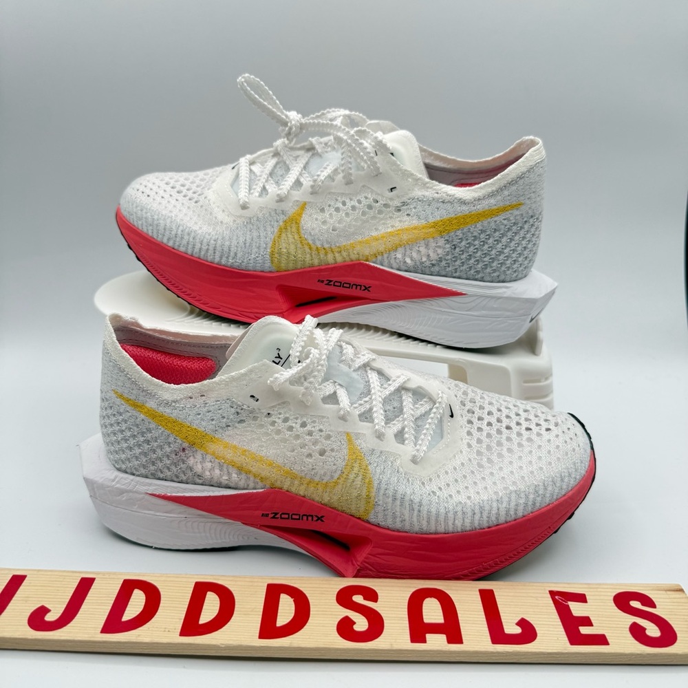 Nike ZoomX VaporFly Next% 3 White Sea Coral DV4130-101 Running Women’s Size 5.5